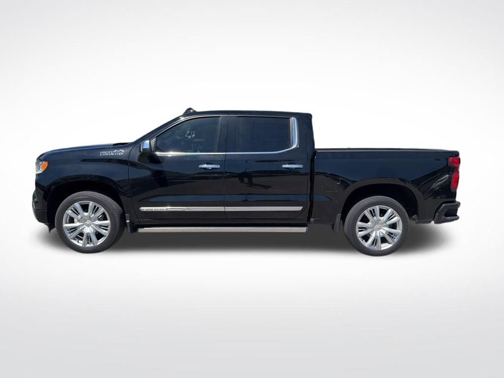 Used 2023 Chevrolet Silverado 1500 High Country w/ Technology Package image 8