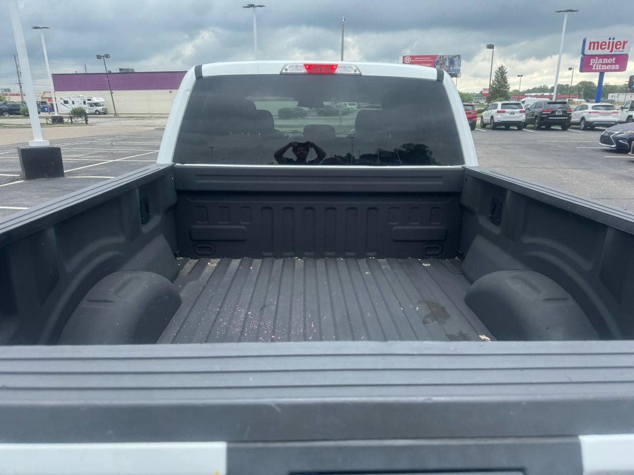 Used 2018 Ford F150 XL w/ Equipment Group 101A Mid AWD/4WD image 47