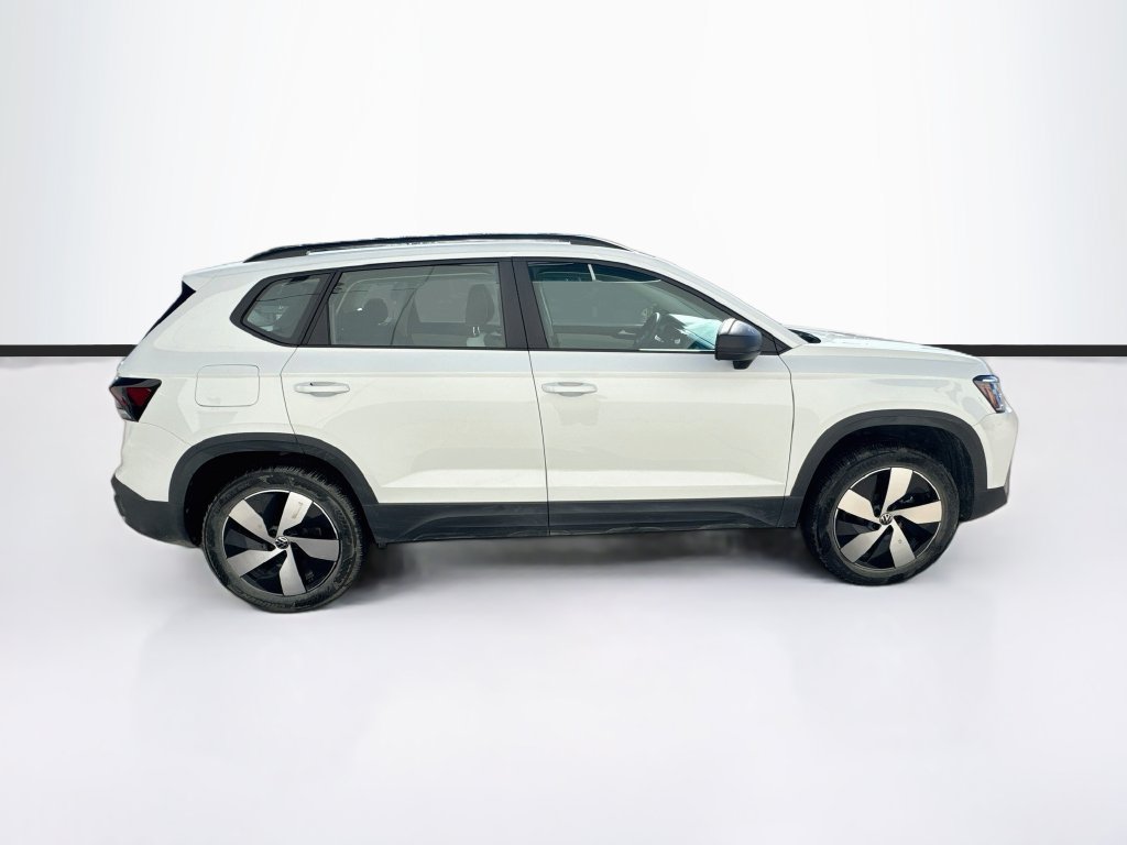Used 2025 Volkswagen Taos S AWD/4WD image 4