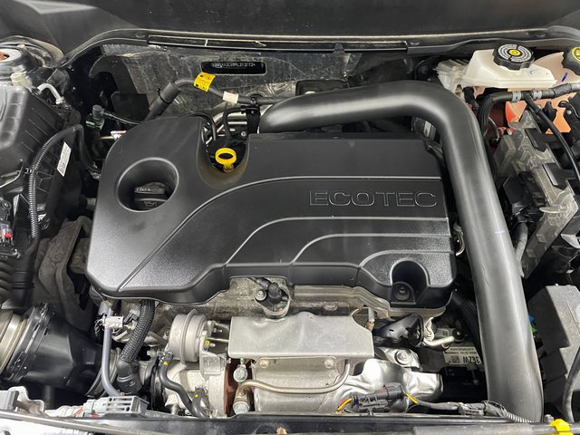 Used 2024 Chevrolet Equinox LT w/ LPO, Floor Liner Package AWD/4WD image 23