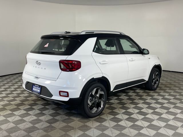 New 2026 Hyundai Venue SEL FWD image 6