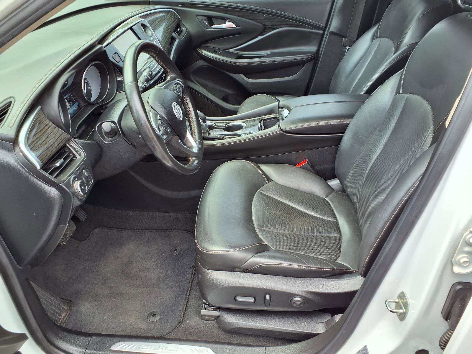 Used 2018 Buick Envision Essence FWD image 9