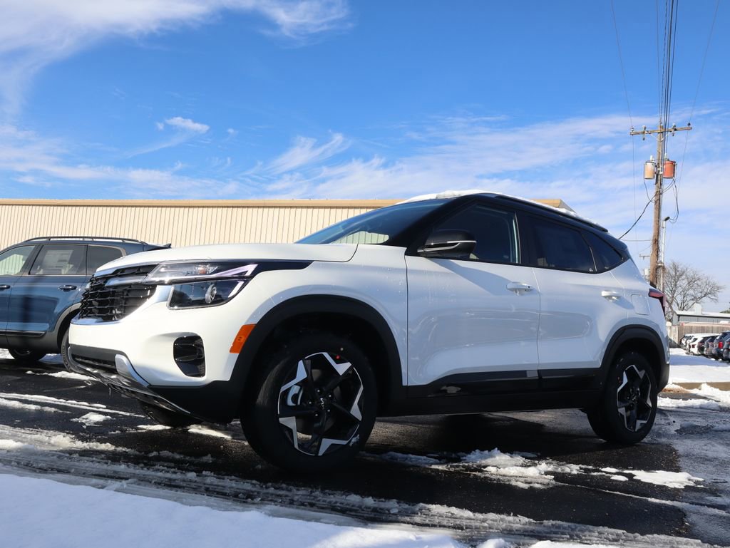 New 2026 Kia Seltos S AWD/4WD image 3