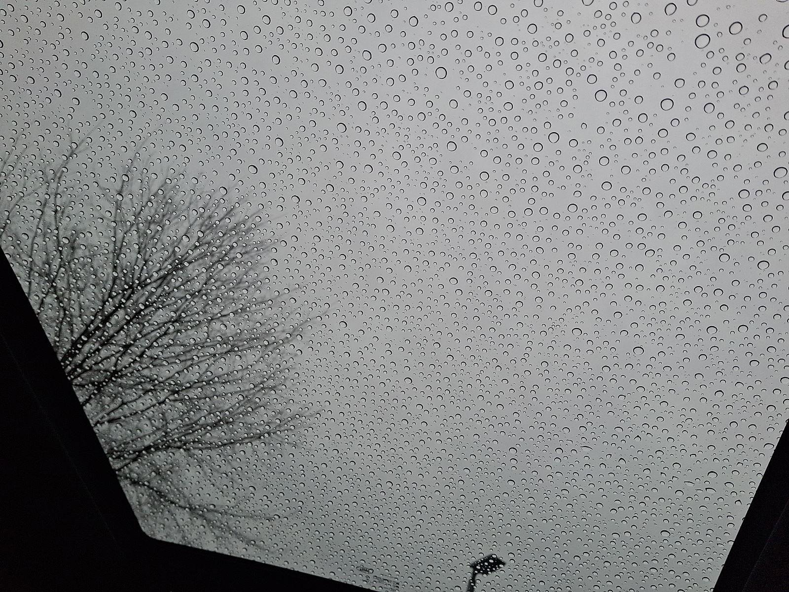 Used 2021 Land Rover Range Rover Velar R-Dynamic S image 14