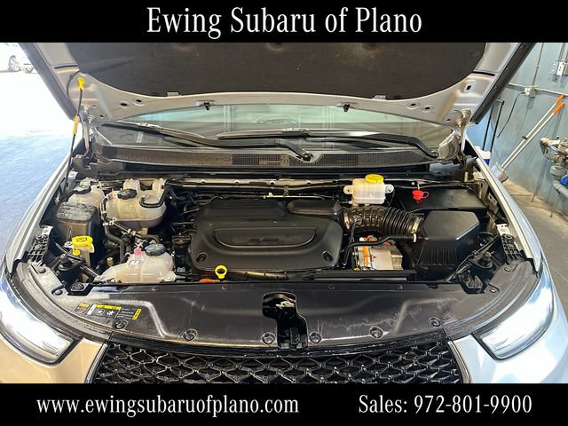 Used 2024 Chrysler Pacifica Limited FWD image 31