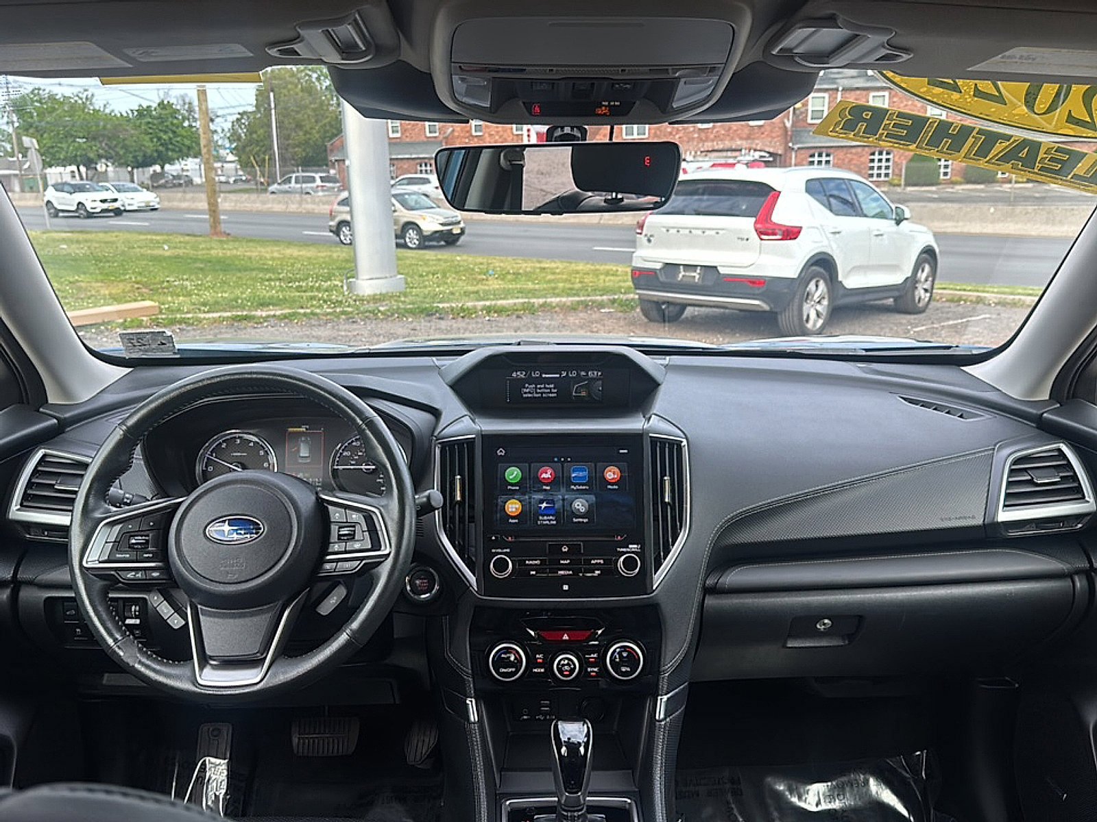 Certified 2022 Subaru Forester Touring AWD/4WD image 29