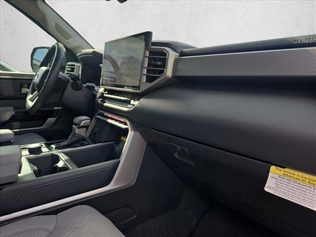 Used 2024 Toyota Tundra Limited AWD/4WD image 19