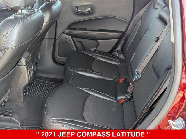 Used 2021 Jeep Compass Latitude w/ Convenience Group AWD/4WD image 36