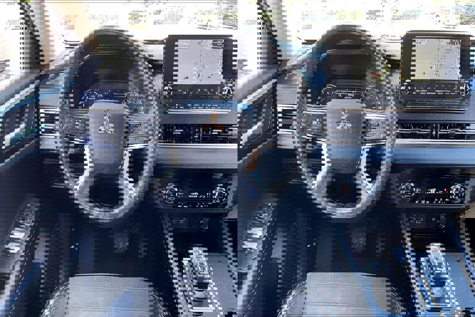 Used 2024 Mitsubishi Outlander SE FWD image 6