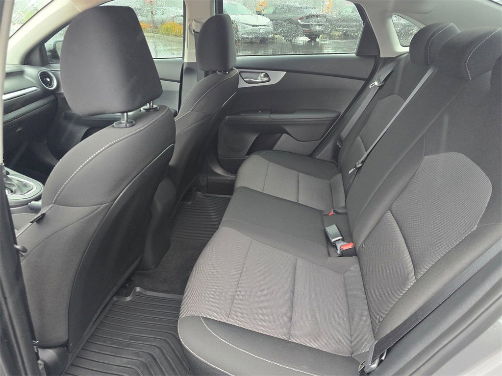Used 2022 Kia Forte LXS image 10