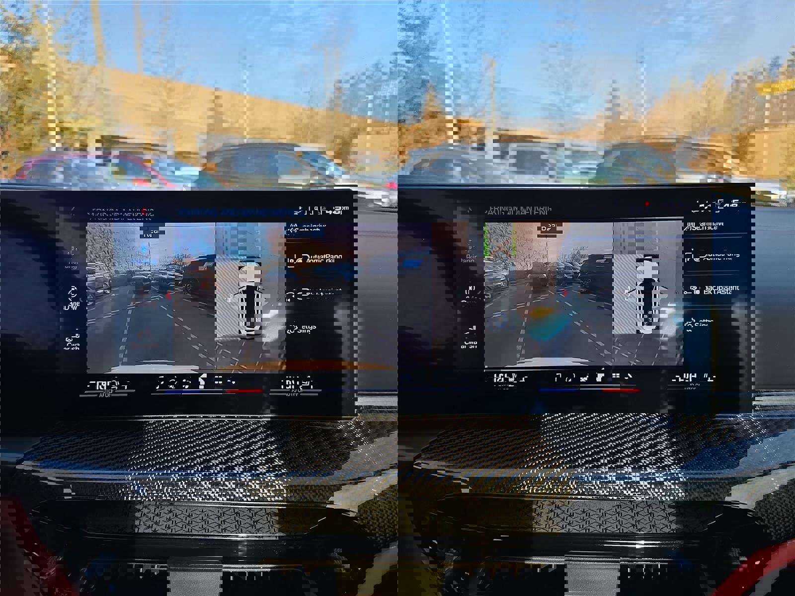 Used 2025 BMW M4 Coupe w/ Executive Package image 20