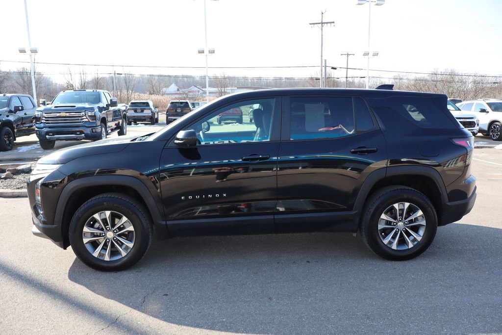 Used 2025 Chevrolet Equinox LT w/ Safety and Technology Package image 27