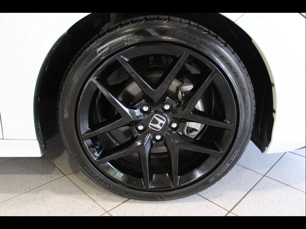 Certified 2025 Honda Civic Sport image 9
