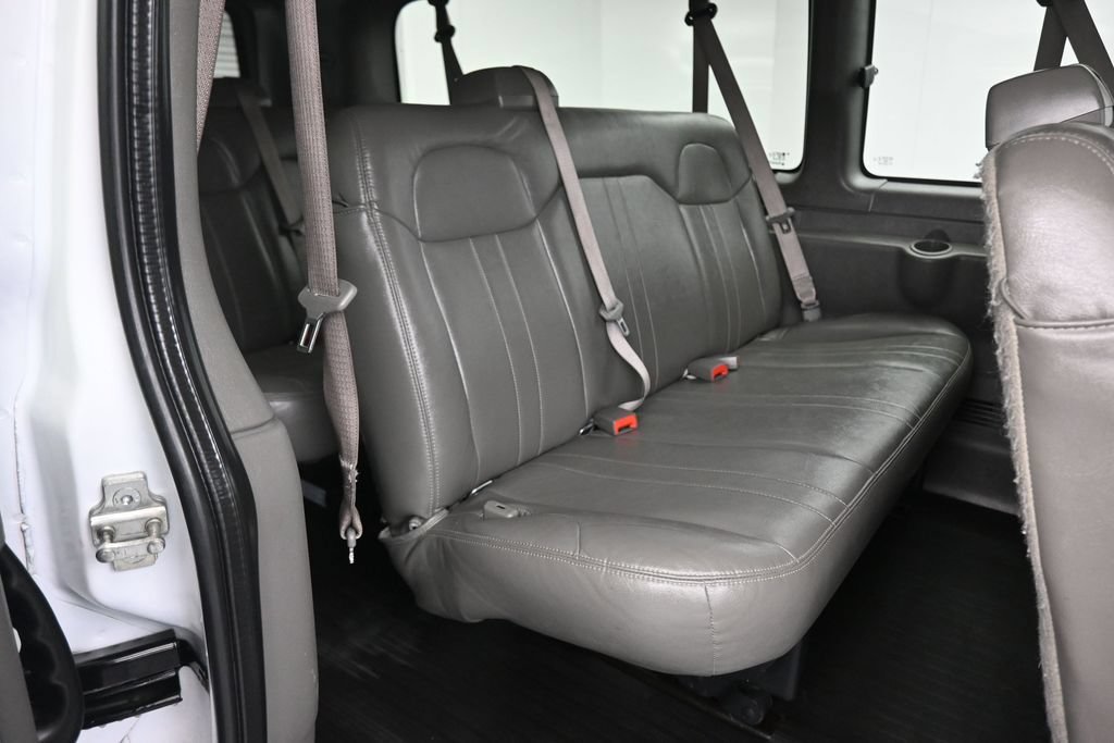 Used 2023 Chevrolet Express 3500 LS RWD image 27