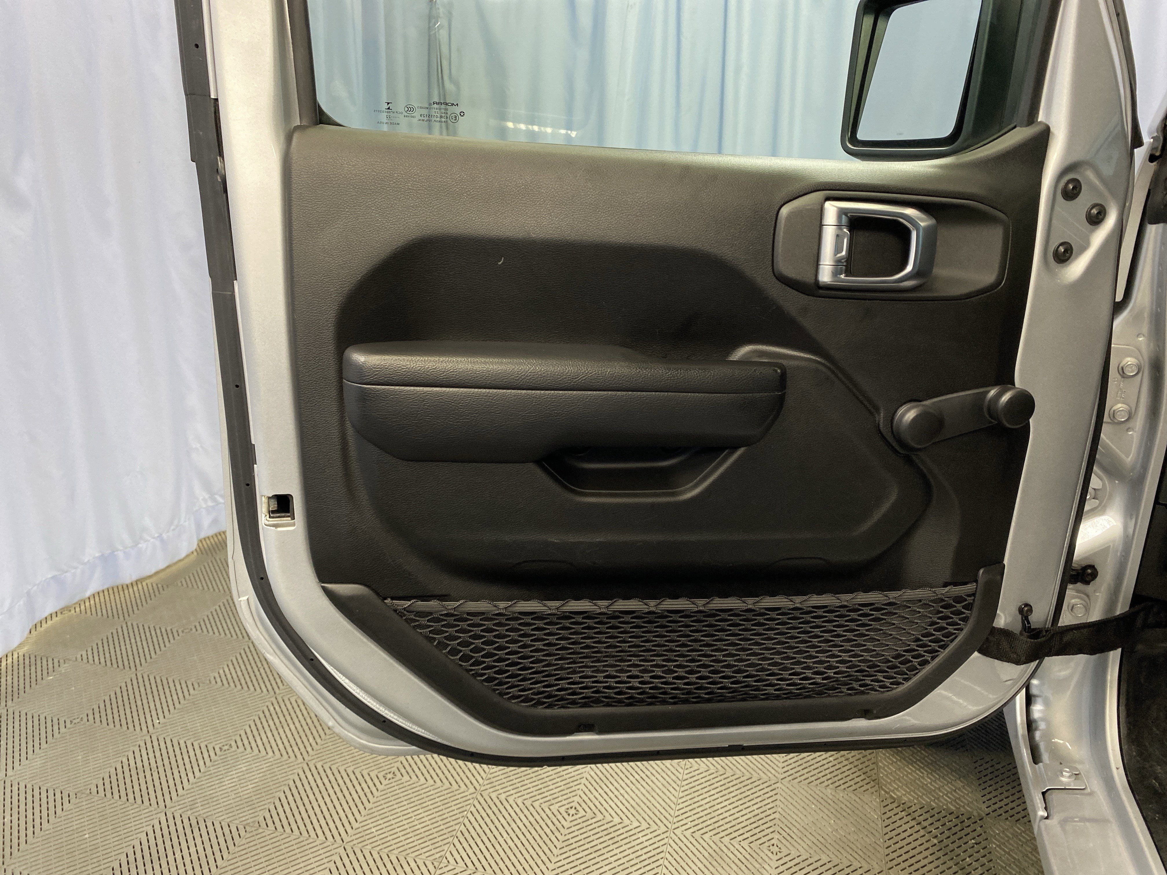 Certified 2022 Jeep Gladiator Sport image 11