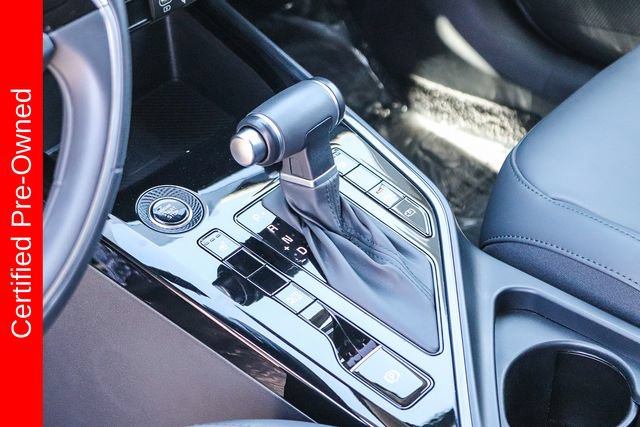 Certified 2025 Kia Niro EX FWD image 22