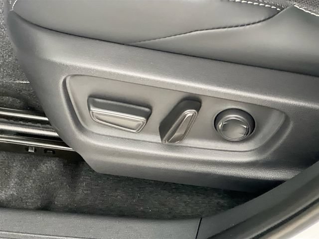 New 2026 Toyota C-HR AWD/4WD image 13