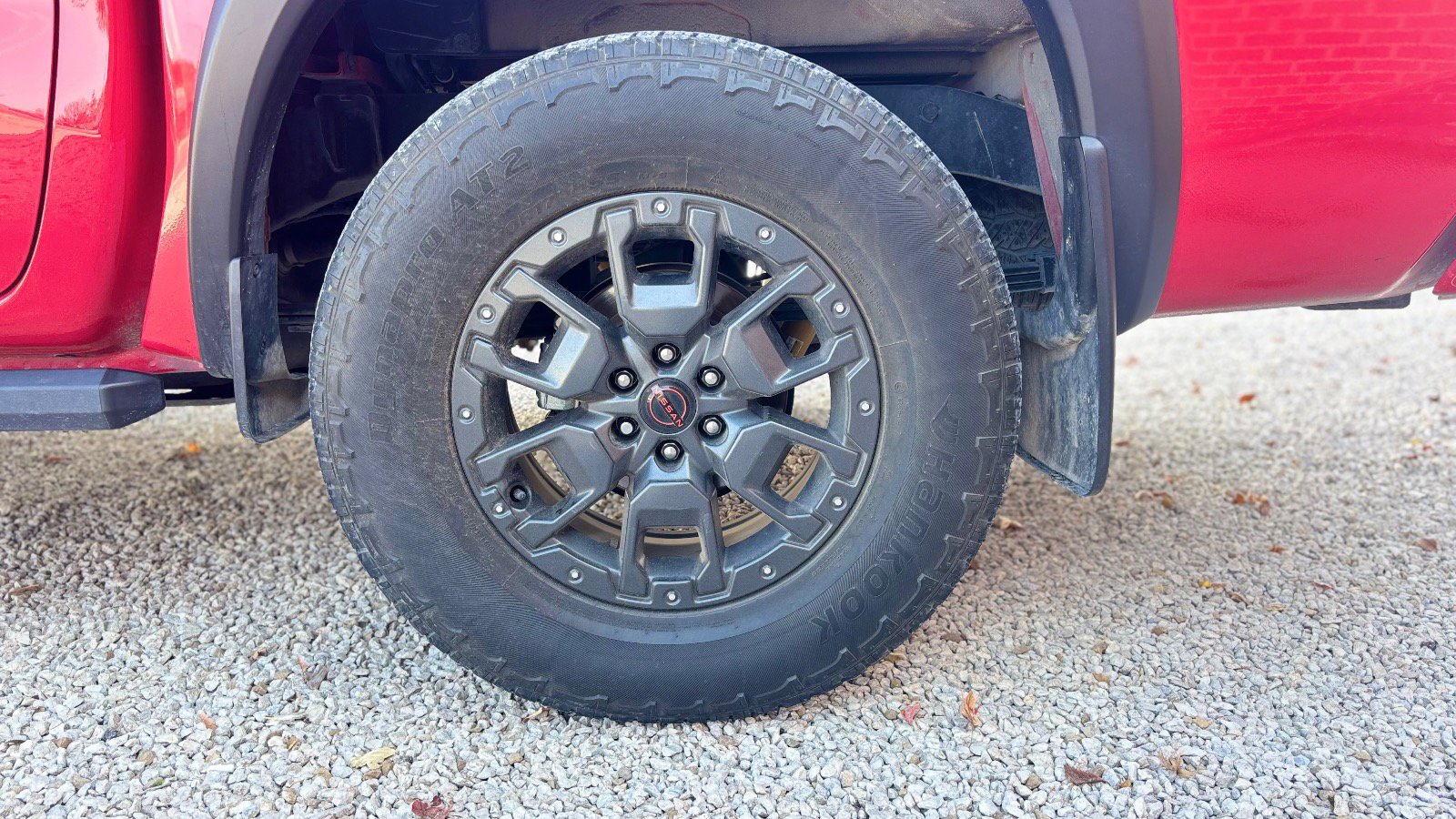 Used 2023 Nissan Frontier PRO-4X w/ Pro-4X Premium Package image 17