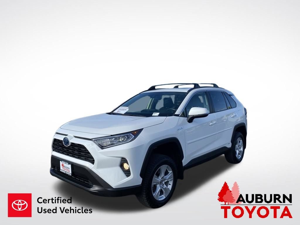Certified 2021 Toyota RAV4 XLE w/ Convenience Package AWD/4WD image 4