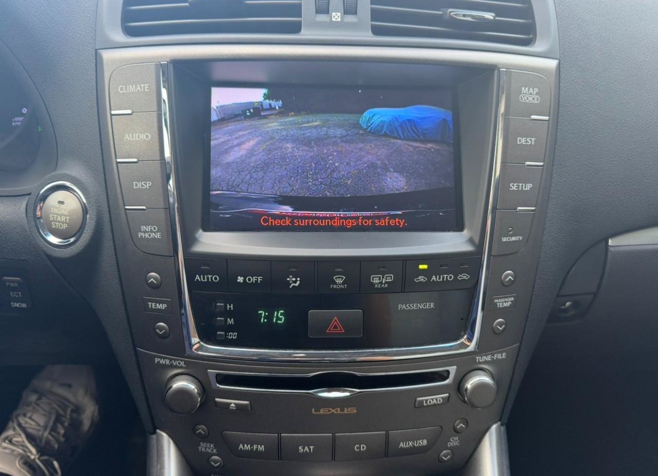 Used 2011 Lexus IS 350C w/ Luxury Pkg RWD image 20