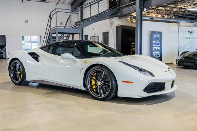 Used 2016 Ferrari 488 GTB - FACTORY TWO TONE PAINT - CAR image 3