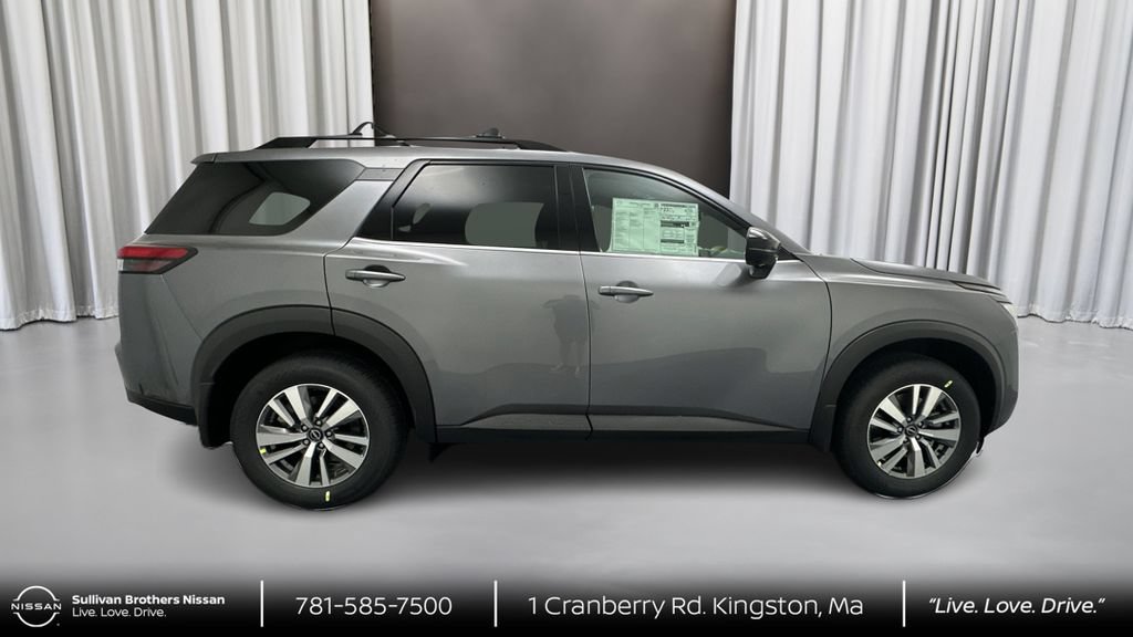 New 2026 Nissan Pathfinder SL AWD/4WD image 4