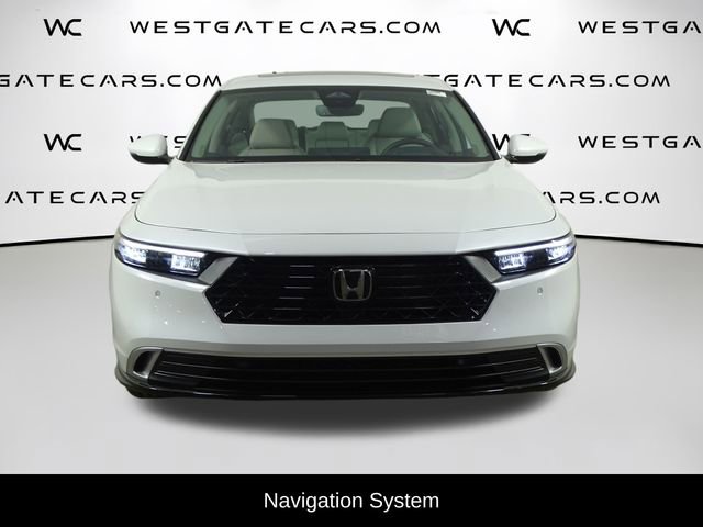 Used 2024 Honda Accord Touring image 4