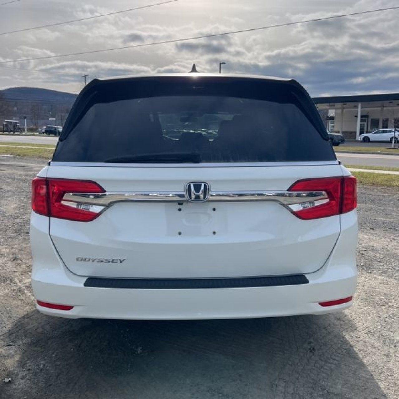 Used 2018 Honda Odyssey EX image 9