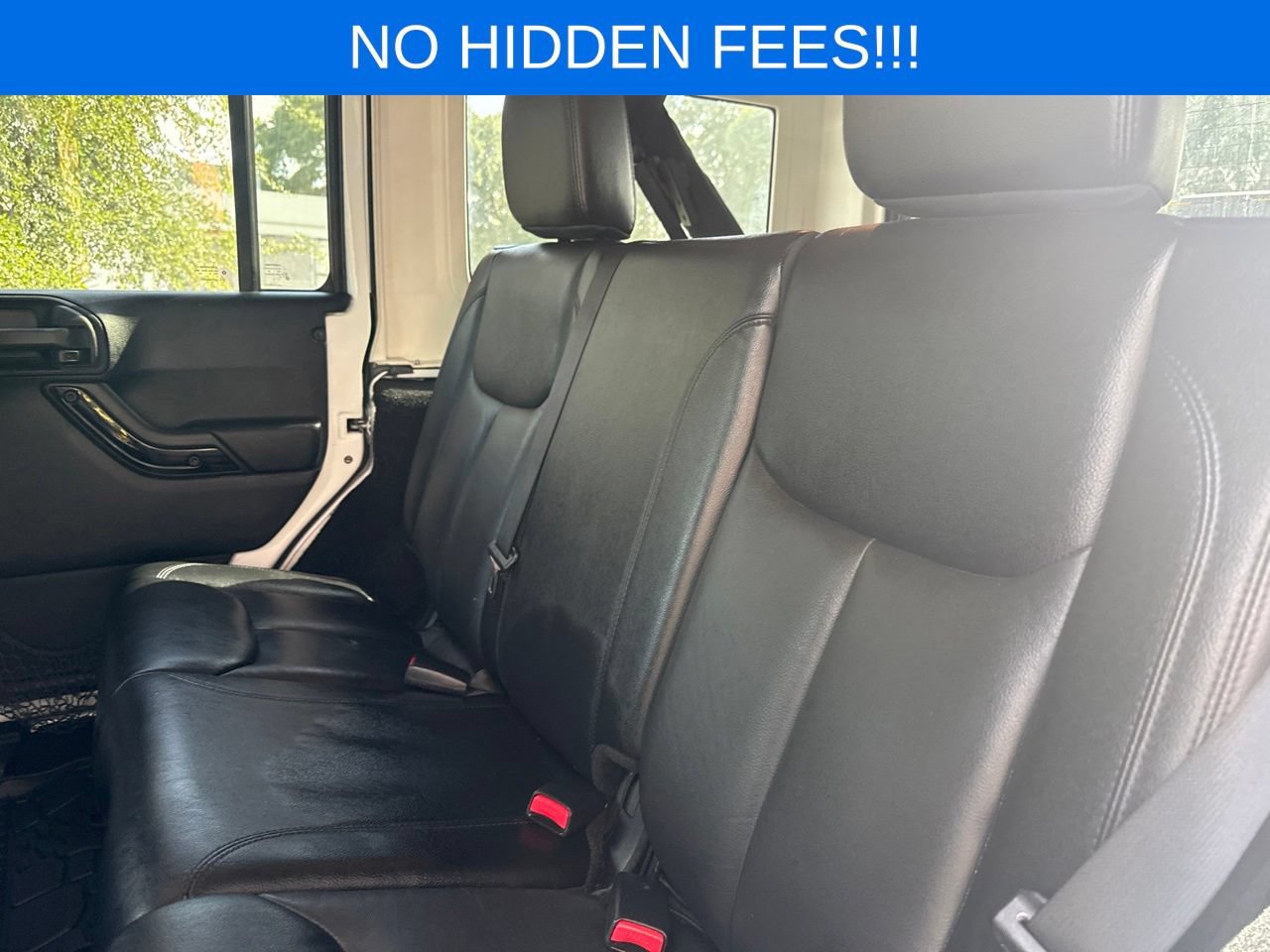 Used 2015 Jeep Wrangler Unlimited Sahara AWD/4WD image 20