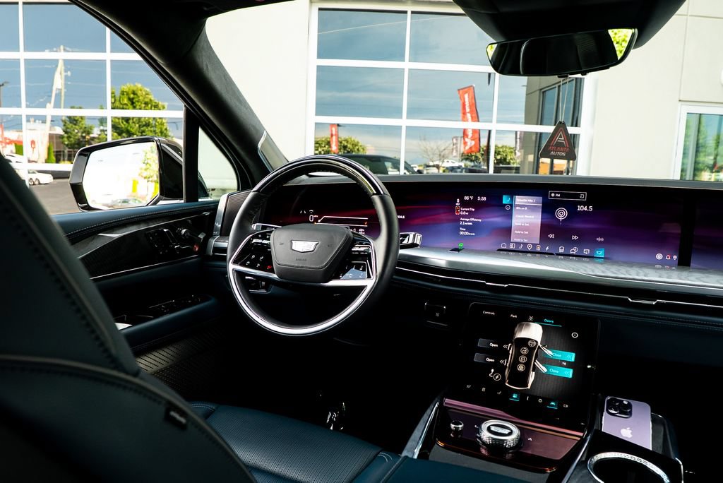 Used 2025 Cadillac Escalade IQ Luxury 2 w/ LPO, Premium Carpet Package AWD/4WD image 48