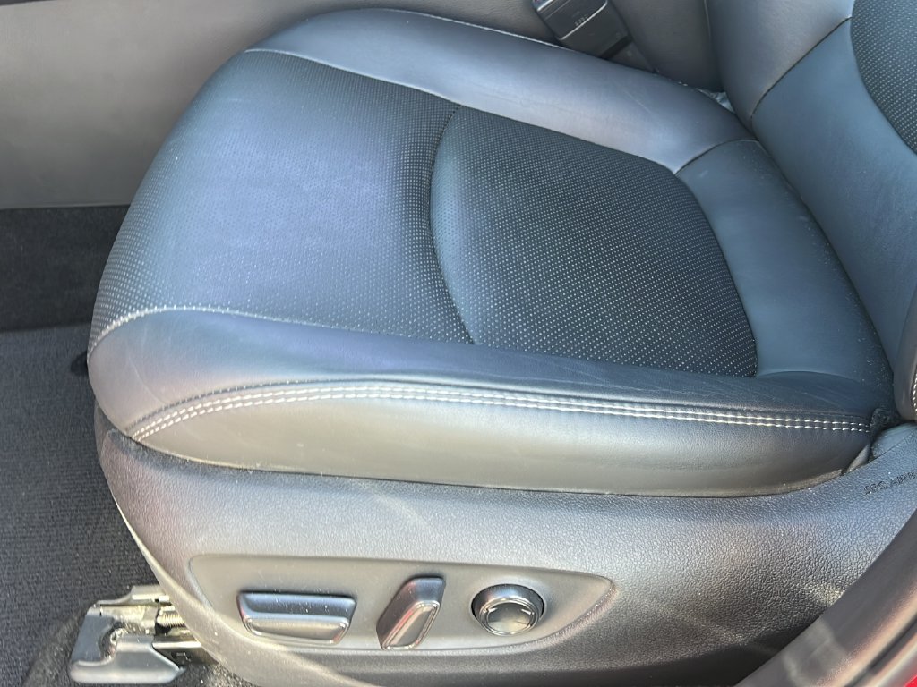 Used 2023 Toyota RAV4 Limited AWD/4WD image 16