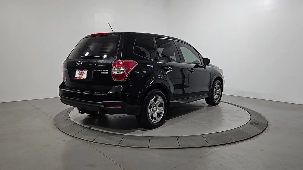 Used 2014 Subaru Forester 2.5i AWD/4WD image 5