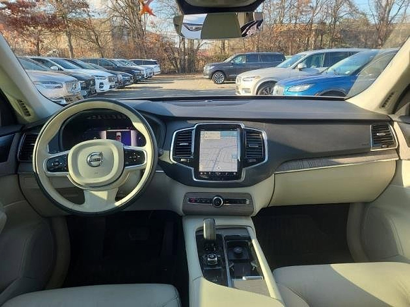 Certified 2023 Volvo XC90 B6 Plus w/ Protection Package Premier image 9