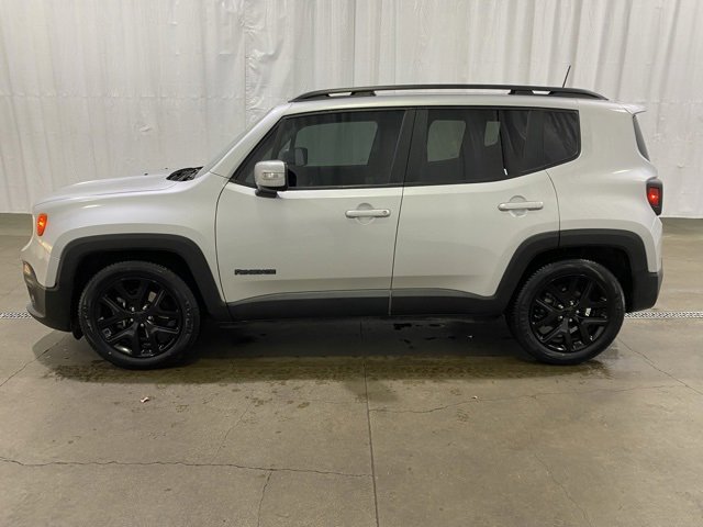 Used 2018 Jeep Renegade Altitude image 7