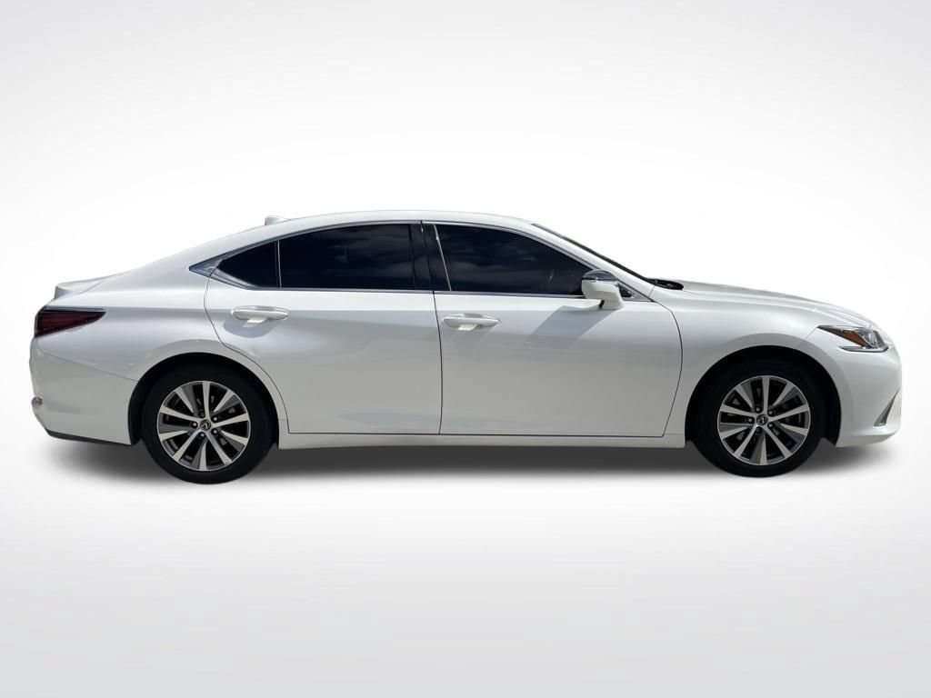 Used 2021 Lexus ES 350 w/ Accessory Package FWD image 4