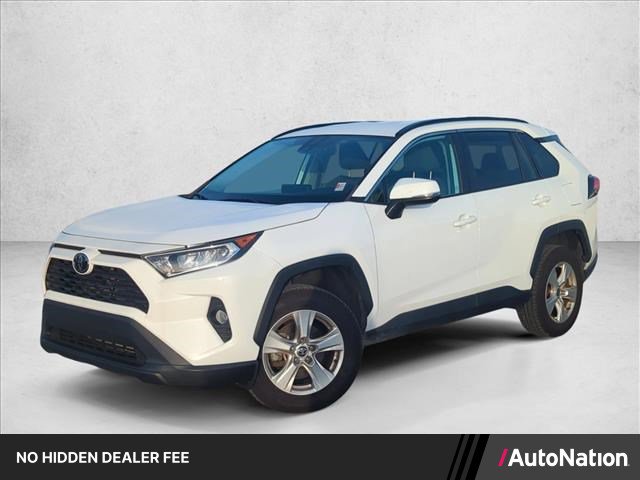 Certified 2021 Toyota RAV4 XLE FWD image 1