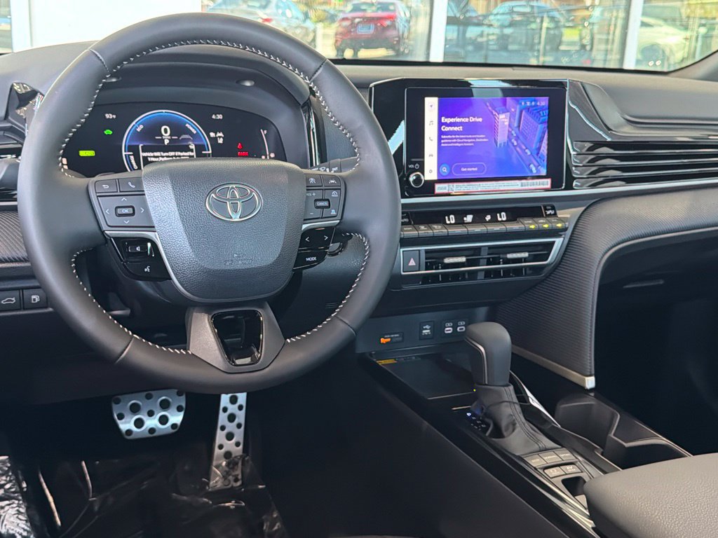 Certified 2026 Toyota Camry SE w/ Convenience Package FWD image 32