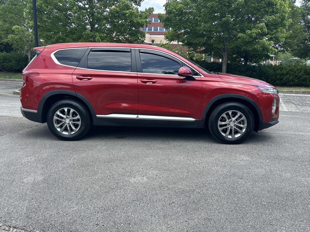 Used 2019 Hyundai Santa Fe SE AWD/4WD image 8