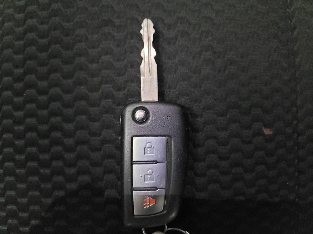 Used 2021 Nissan Rogue Sport S FWD image 32
