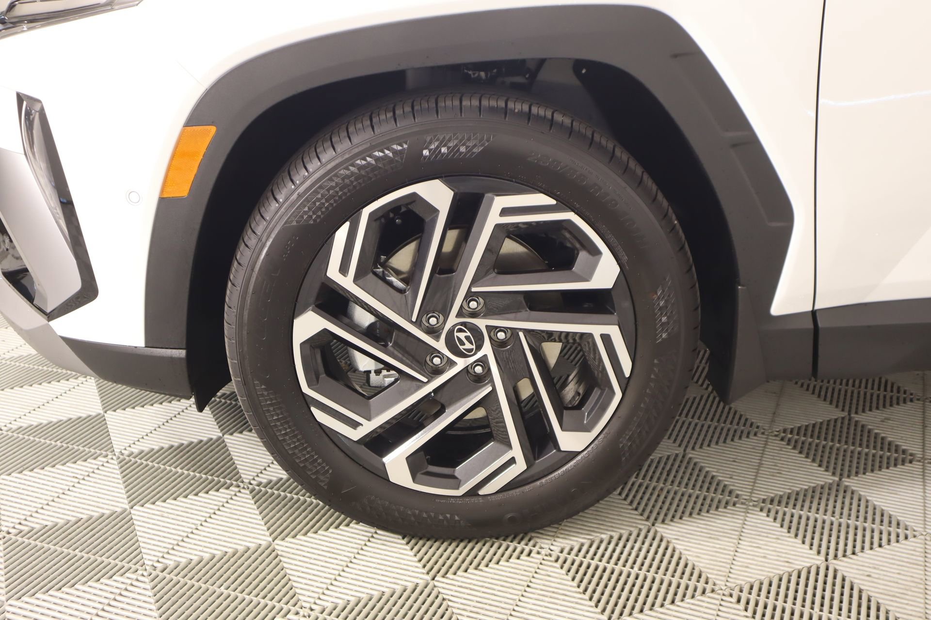 Certified 2026 Hyundai Tucson Limited image 18