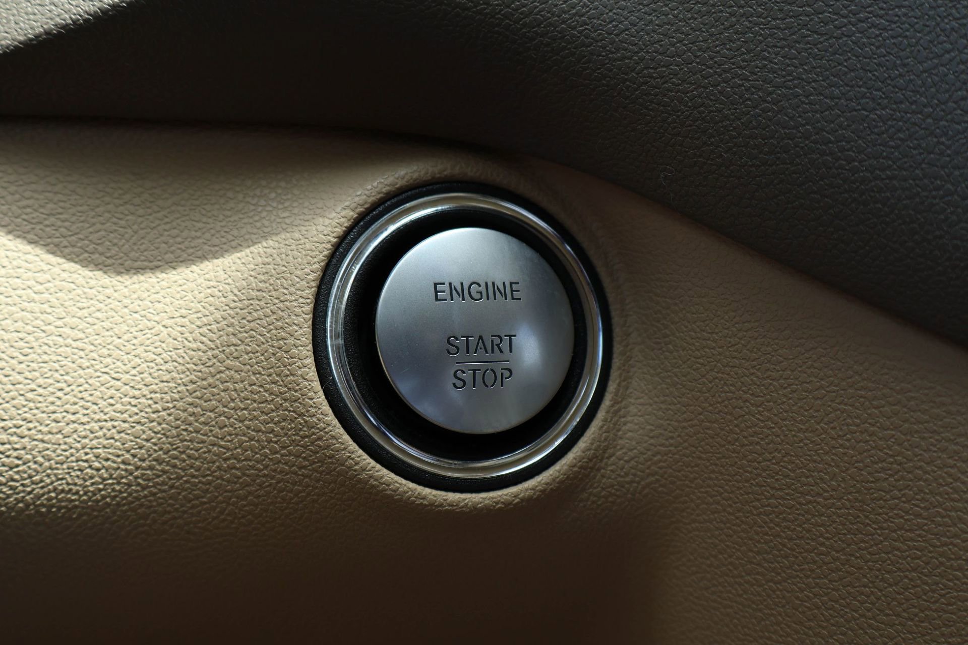 Used 2008 Mercedes-Benz ML 550 4MATIC image 25