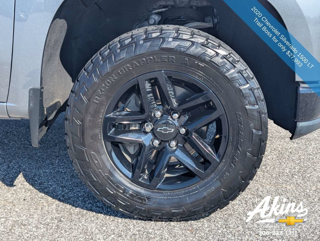 Used 2020 Chevrolet Silverado 1500 LT Trail Boss AWD/4WD image 11