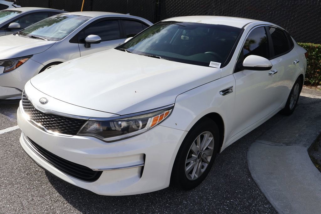 Used 2016 Kia Optima LX FWD image 2