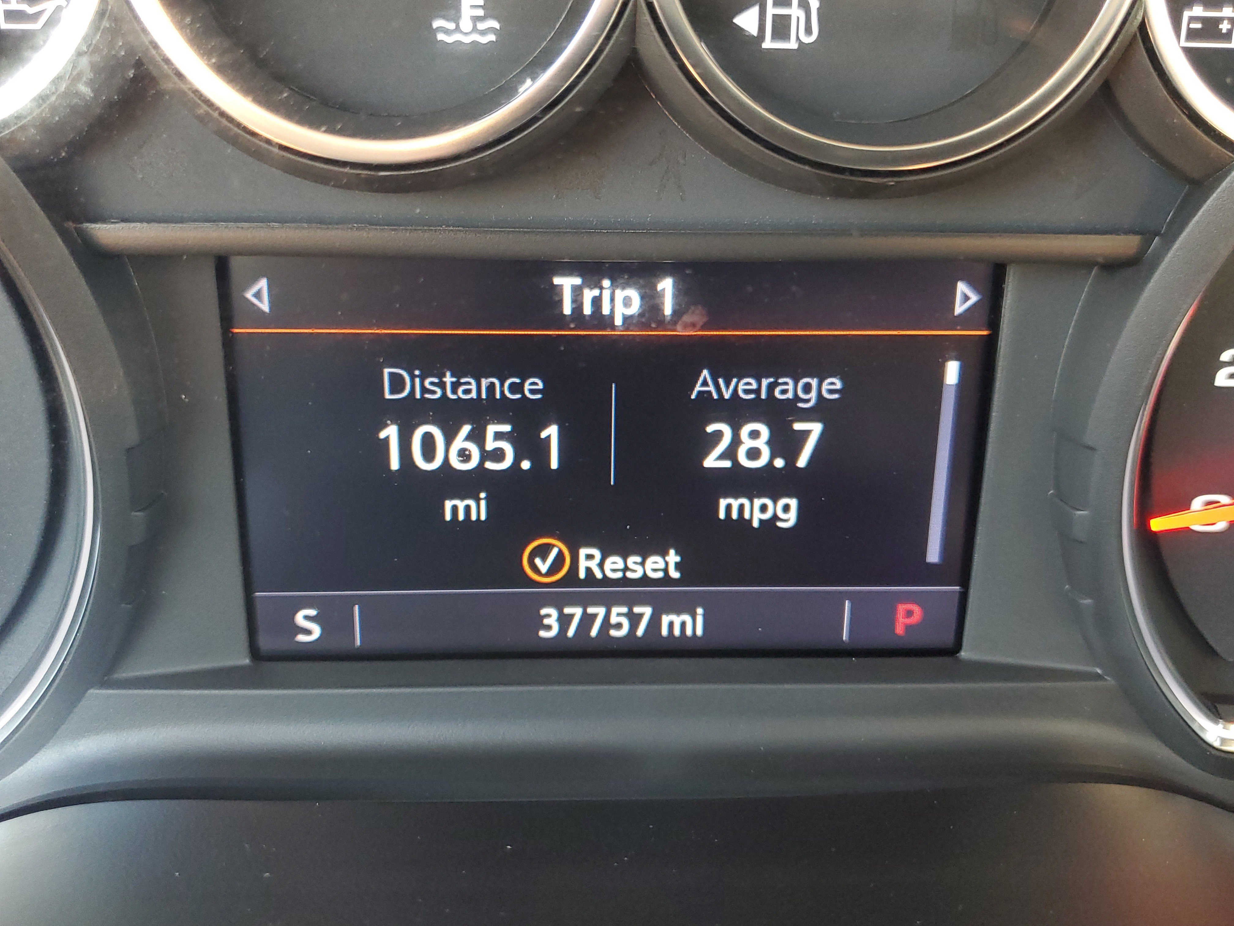 Used 2021 Chevrolet Silverado 1500 LT image 23