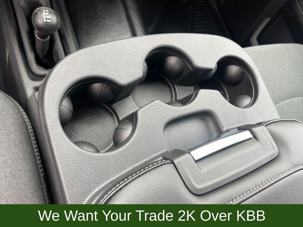 Used 2024 RAM 2500 Tradesman w/ Chrome Appearance Group image 15