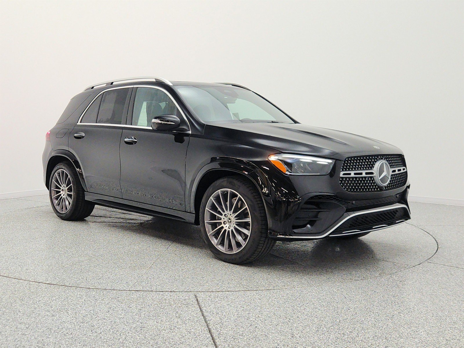 New 2026 Mercedes-Benz GLE 580 4MATIC image 3