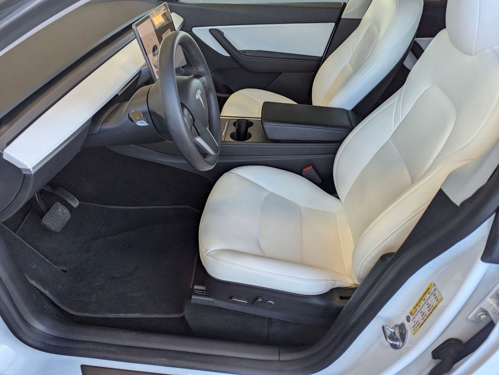 Used 2021 Tesla Model Y Long Range image 5