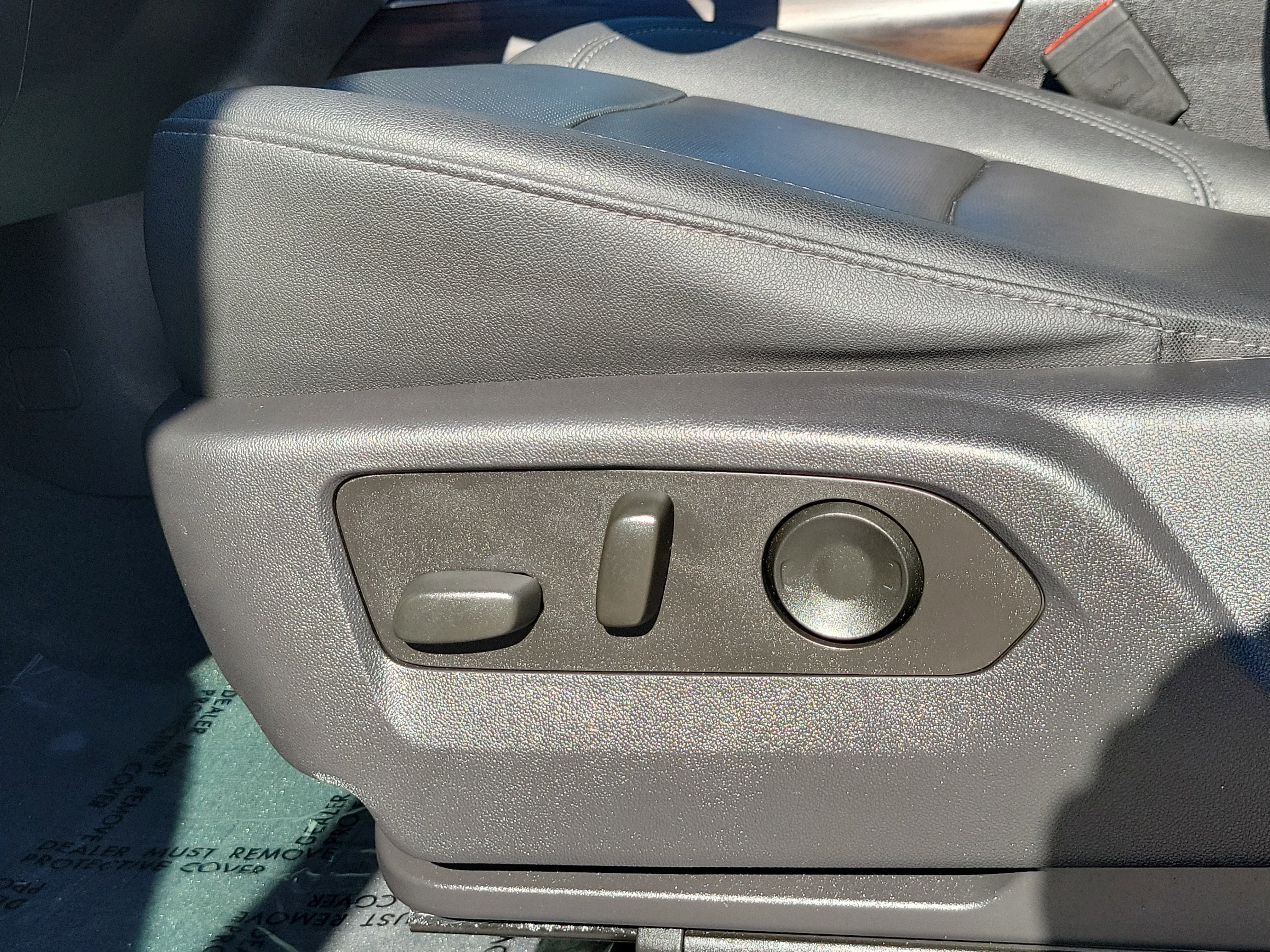 Used 2023 GMC Sierra 1500 SLT w/ SLT Premium Package image 13