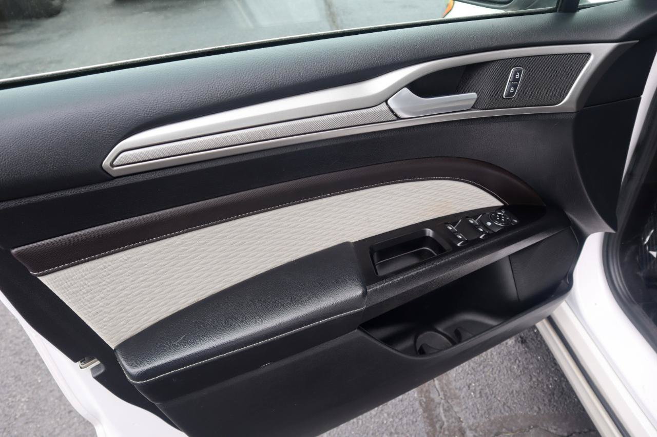 Used 2019 Ford Fusion SE w/ Equipment Group 151A FWD image 56