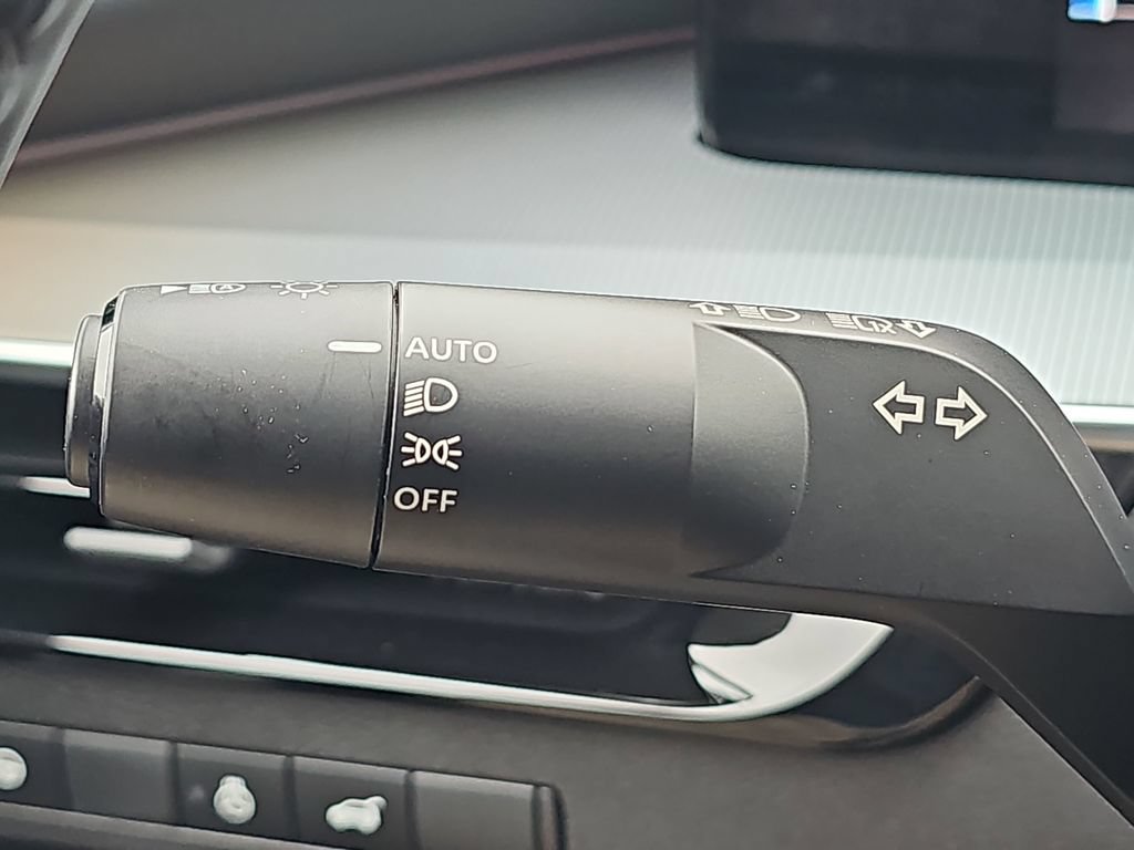 Used 2025 Nissan Murano SL AWD/4WD image 31